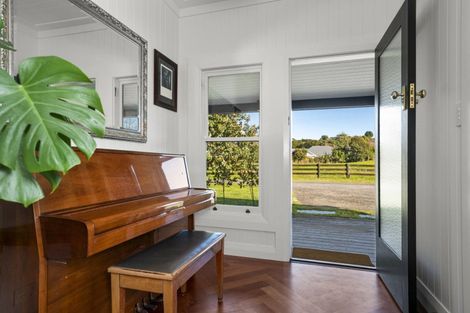 Photo of property in 74b Oliver Road, Minden, Tauranga, 3171