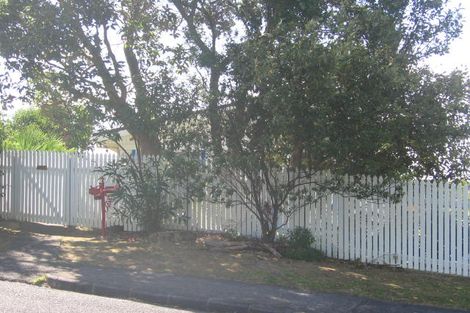 Photo of property in 4 Marlborough Avenue, Glenfield, Auckland, 0629