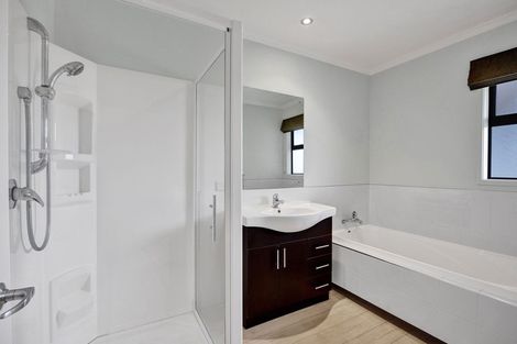 Photo of property in 16b Marlin Terrace, Bell Block, New Plymouth, 4312