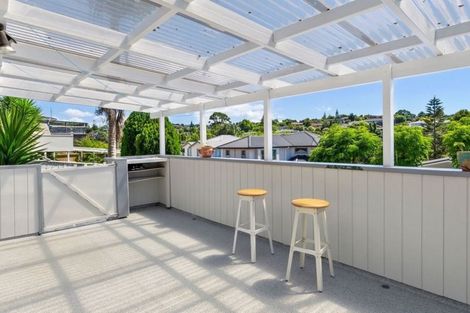 Photo of property in 1/23 Alexander Avenue, Torbay, Auckland, 0630