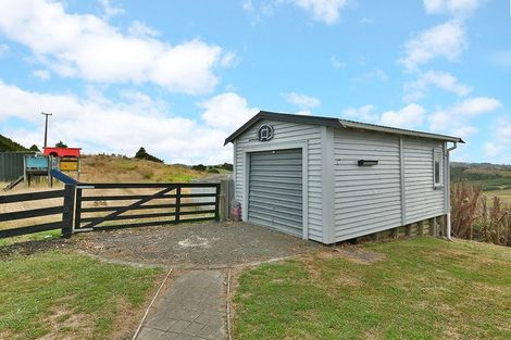 Photo of property in 290 Shanks Road, Helensville, 0875