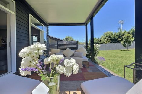 Photo of property in 11 Arabella Way, Waipukurau, 4200