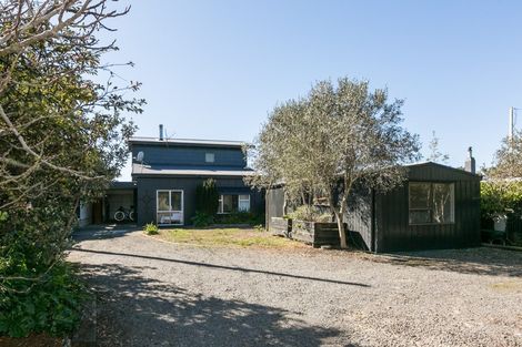 Photo of property in 249 Clifton Road, Te Awanga, 4102