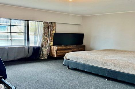 Photo of property in 47 Brooklyn Road, Carterton, 5713