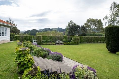 Photo of property in 339 Seafield Road, Eskdale, Napier, 4182