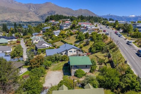 Photo of property in 110 Hedditch Street, Wanaka, 9305