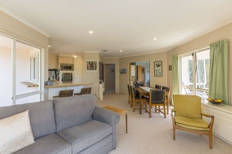 Photo of property in 7 Amokura Street, Waikanae, 5036