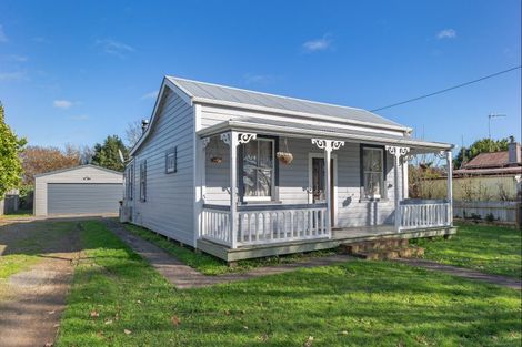 Photo of property in 42 Ballance Street, Shannon, 4821