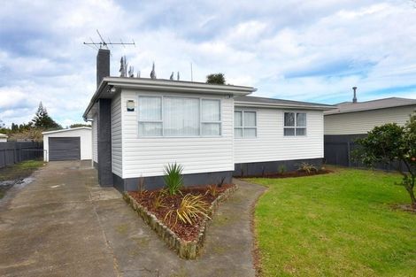 Photo of property in 19 Addington Avenue, Manurewa, Auckland, 2102