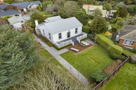 Photo of property in 2 Downes Road, Roseneath, Port Chalmers, 9023