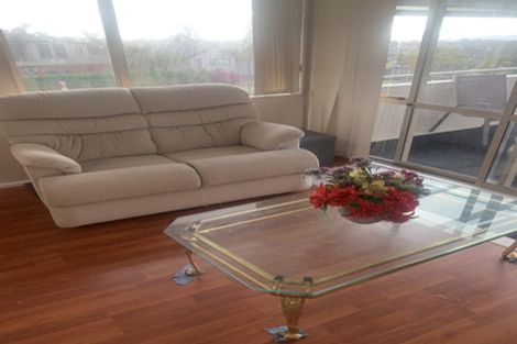 Photo of property in 26 San Bernadino Drive, Henderson, Auckland, 0612