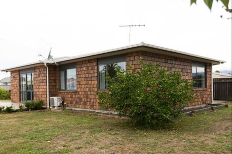 Photo of property in 8 Belle Maison Court, Levin, 5510