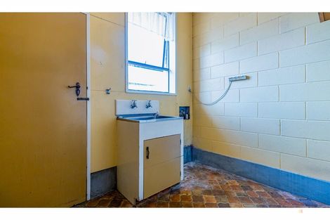 Photo of property in 5a Innes Street, Waimate, 7924