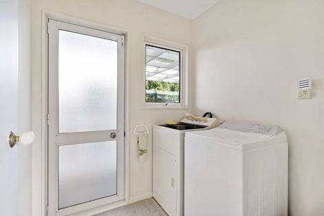 Photo of property in 96a Derwent Street, Island Bay, Wellington, 6023