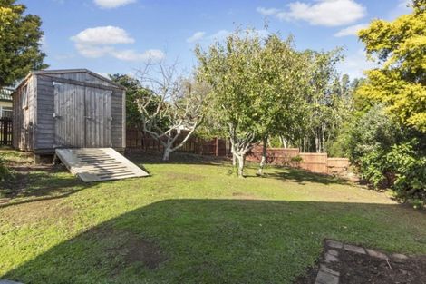 Photo of property in 16 Prospect Place, Western Heights, Hamilton, 3200