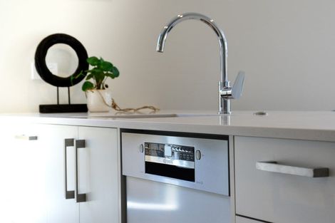 Photo of property in 50 Waruhia Crescent, Rototuna North, 3281