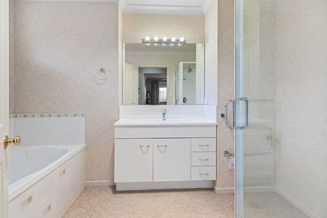 Photo of property in 32 Kereru Place, Pyes Pa, Tauranga, 3112