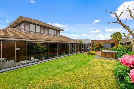 Photo of property in 41 Lowry Avenue, Redwood, Christchurch, 8051