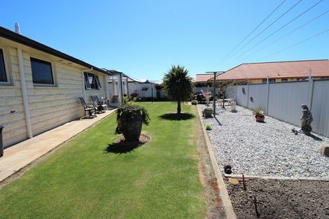Photo of property in 19 Orchard Drive, Alexandra, 9320