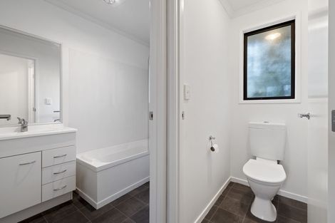 Photo of property in 2/57 Redcrest Avenue, Red Hill, Papakura, 2110