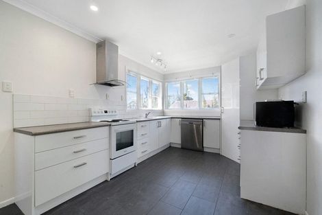 Photo of property in 93 Rosier Road, Glen Eden, Auckland, 0602