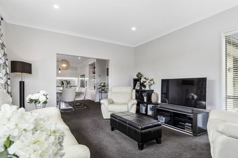 Photo of property in 5 Gumtree Lane, Omokoroa, 3114