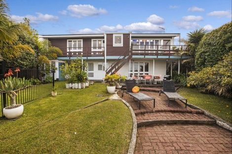 Photo of property in 231 Te Atatu Road, Te Atatu South, Auckland, 0610