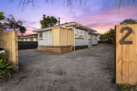 Photo of property in 2 Forest Hill Road, Henderson, Auckland, 0612