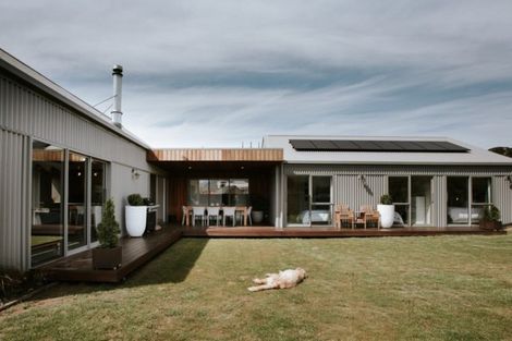 Photo of property in 15 Bargour Street, Wanaka, 9305