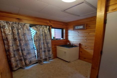 Photo of property in 4/68 West Coast Road, Glen Eden, Auckland, 0602