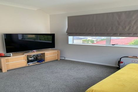 Photo of property in 39a Erlestoke Crescent, Churton Park, Wellington, 6037