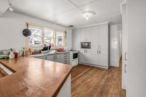 Photo of property in 4 Suther Street, Waverley, 4510