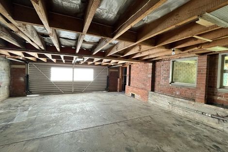 Photo of property in 9 Gilliam Street, New Lynn, Auckland, 0600