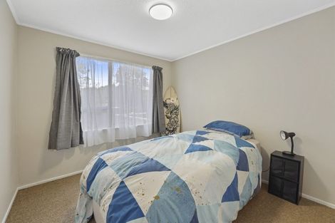 Photo of property in 20 Amber Grove, Birchville, Upper Hutt, 5018