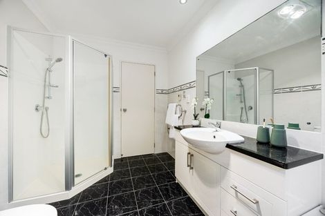 Photo of property in 54 Leafield Crescent, Henderson, Auckland, 0612