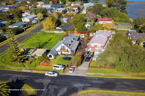 Photo of property in 40 Mcleod Road, Weymouth, Auckland, 2103