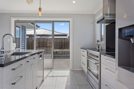 Photo of property in 58 Cassino Street, Rangiora, 7400