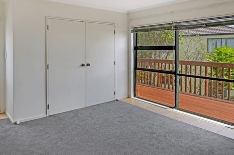 Photo of property in 1/6 Sunnydale Place, Oteha, Auckland, 0632