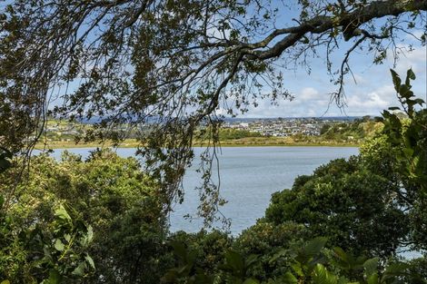 Photo of property in 43 Rewarewa Place, Matua, Tauranga, 3110