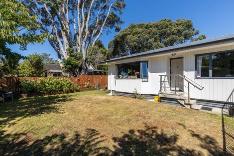 Photo of property in 2/14 Omata Road, Westown, New Plymouth, 4310