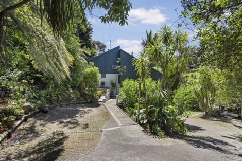 Photo of property in 32 Castleton Street, Birkdale, Auckland, 0626