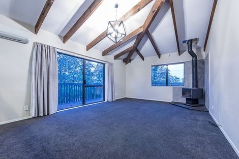 Photo of property in 1/12 Bedford Street, Te Atatu South, Auckland, 0610