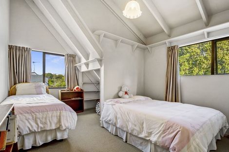 Photo of property in 68 The Terrace, Herald Island, Auckland, 0618