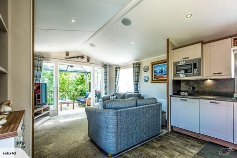 Photo of property in 299 Oira Road, Karaka, Drury, 2578