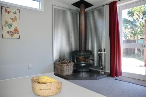 Photo of property in 1 Seaward Drive, Amberley, 7481