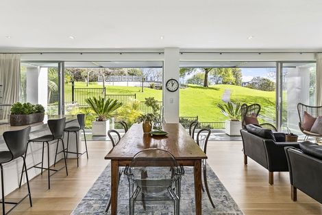 Photo of property in 8b Crown Lane, Remuera, Auckland, 1050