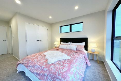 Photo of property in 10d Robert Burke Place, Henderson, Auckland, 0612