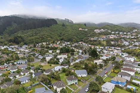 Photo of property in 26 Turkington Street, Tawa, Wellington, 5028