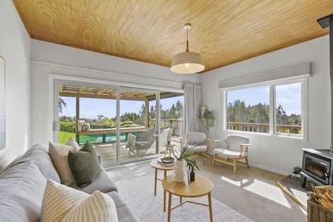 Photo of property in 828 Dover Road, Okato, New Plymouth, 4374