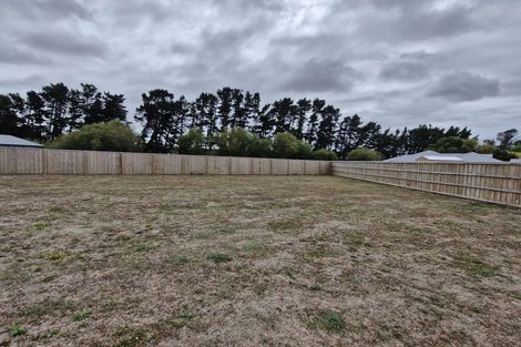 Photo of property in 2 Harrier Place, Papakura, 2110